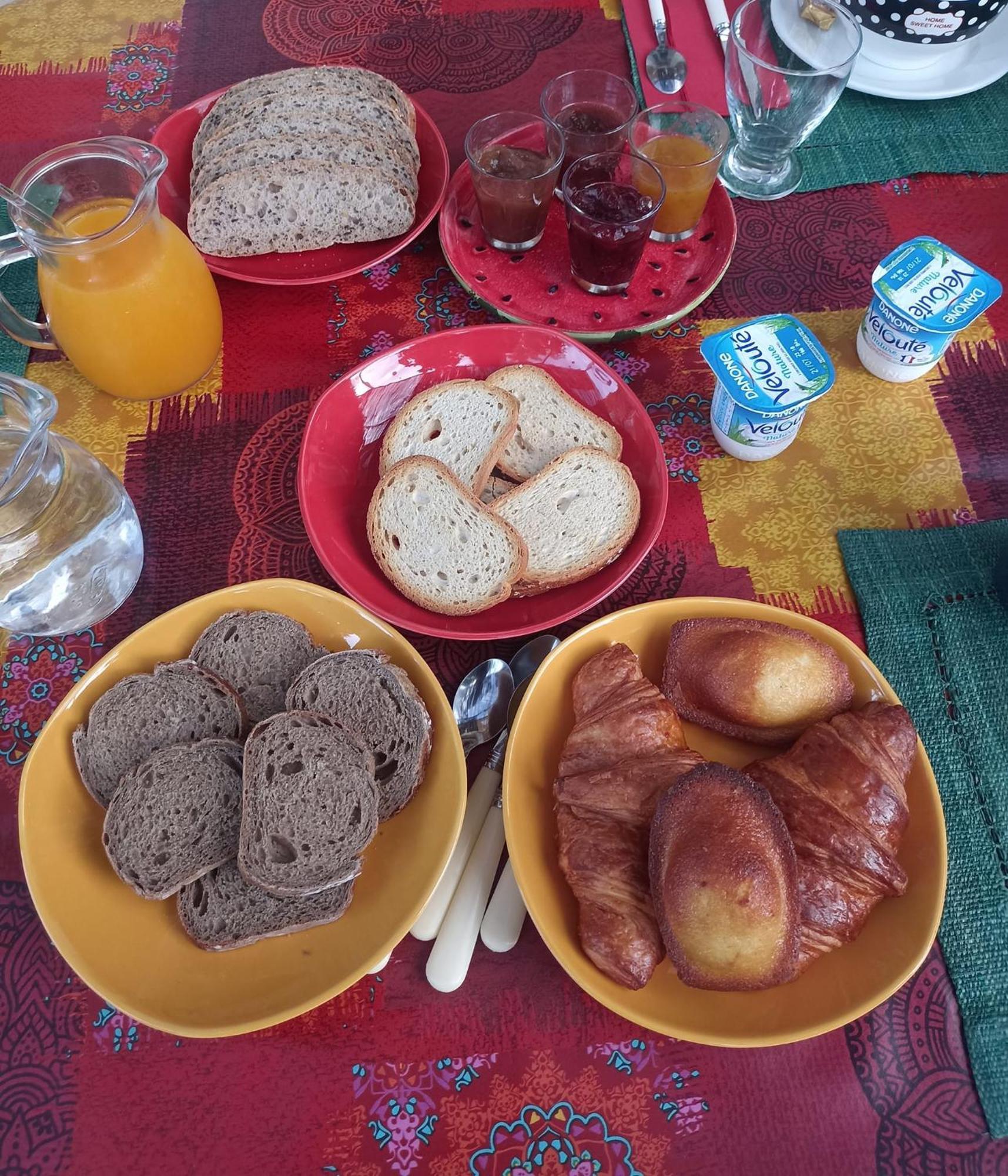 Le Fer En Ceze Bed & Breakfast Sabran Dış mekan fotoğraf